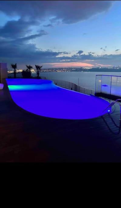 Golden Stones House Sea And Lake View Istanbul Exterior foto