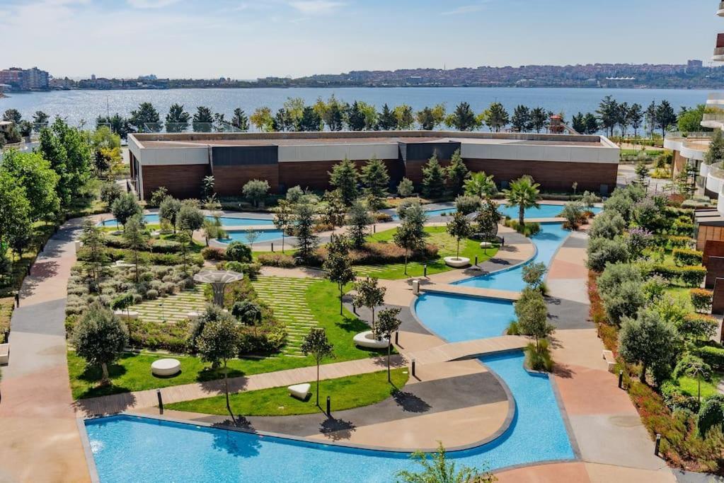 Golden Stones House Sea And Lake View Istanbul Exterior foto